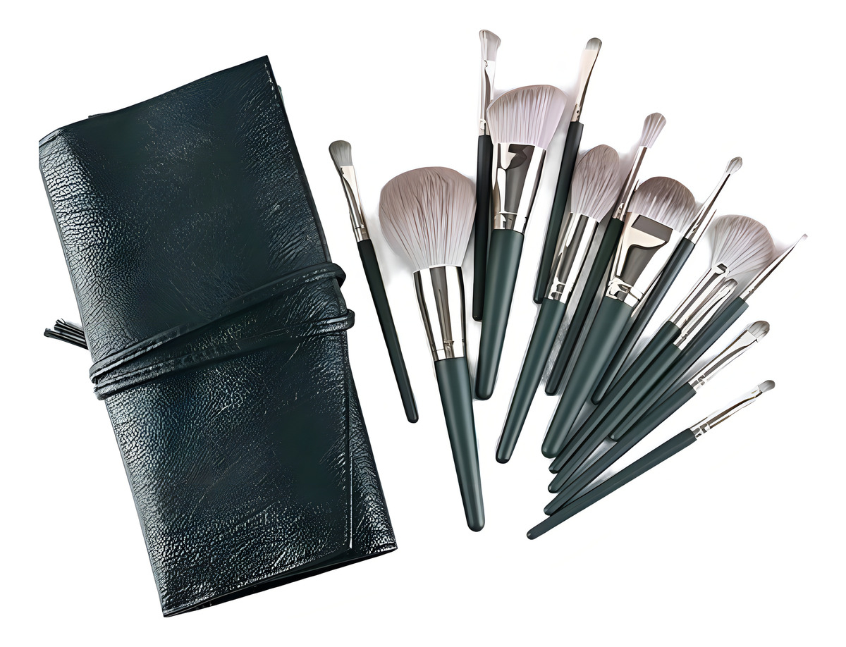 D_733358-MLA92124203256_092025-F.jpg Pack De Brochas De Maquillaje Con Estuche Suaves Color Verde - Imagen 1