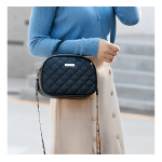 Bandolera Cartera Mano Hombro De Dama Correa Con Diseño Love Acabado De Los Herrajes Oro Color Rosa Correa De Hombro Negro Diseño De La Tela Lisa - Imagen 5