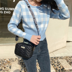 Cartera Bandolera Zigzag Con Correa Ajustable Color Beige Diseño De La Tela Lisa - Imagen 4