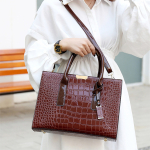 Cartera Bolso Elegante Diseño Estampada Cocodrilo Cuero Pu - Imagen 9