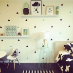Vinilo Decorativo Para Paredes Infantil Triangulos Chico - Imagen 14