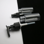 Kit De Viaje 5 Botellas Y Frascos Lociones Cremas + Neceser - Imagen 2