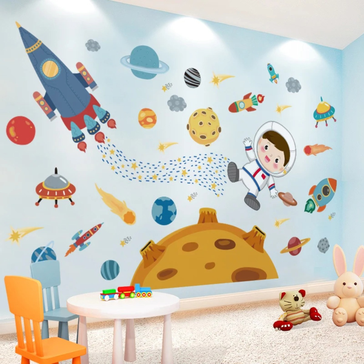 D_928081-MLU76963301873_062024-F.jpg Vinilo Decorativo De Pared Astonauta Con Planetas Adhesivos - Imagen 1